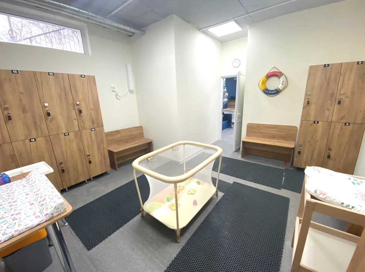 Грудничковое плавание, детский бассейн в Акулёнок в Севастополе с 0 до 1,5 лет